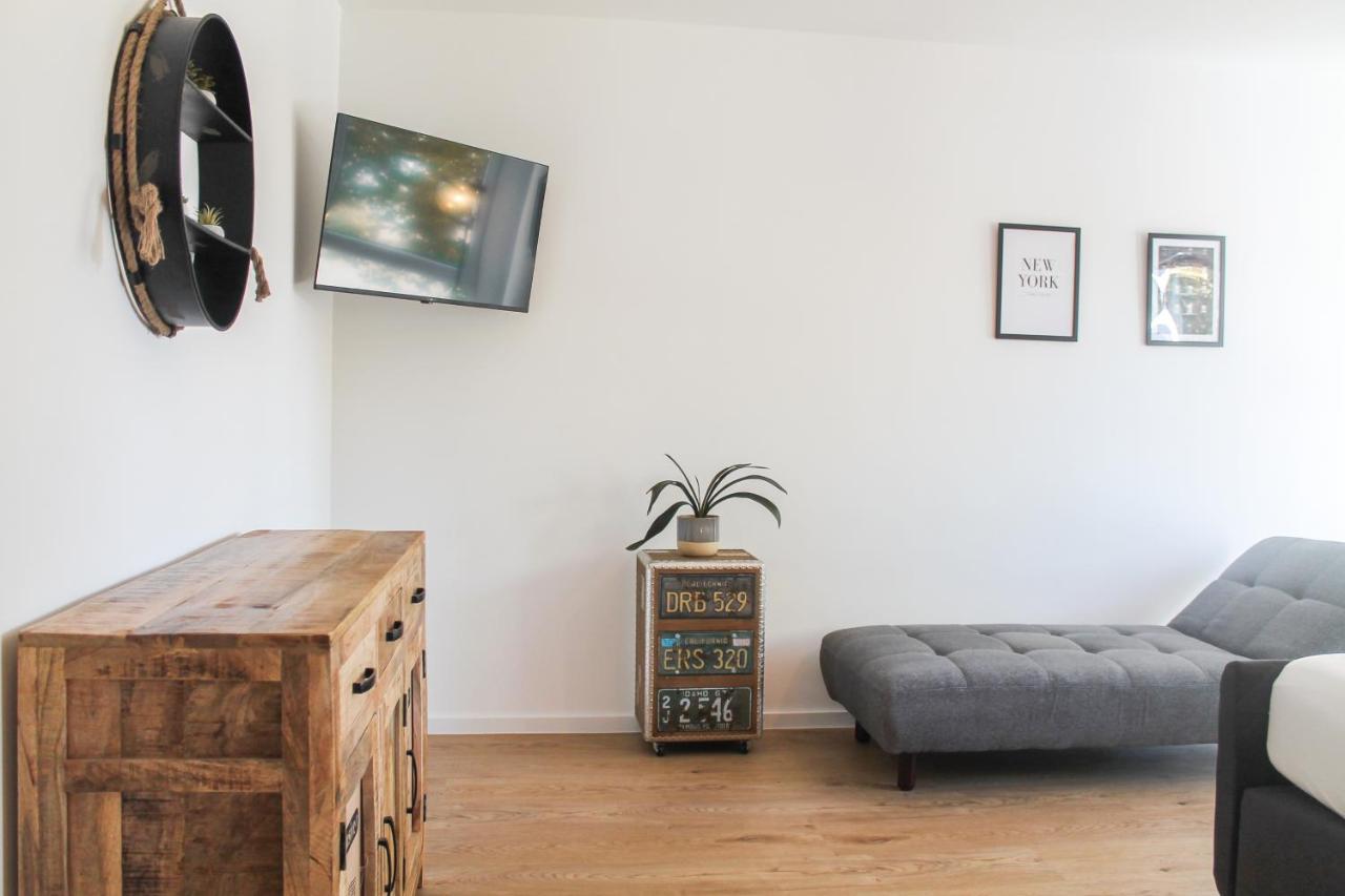 New York Apartment - Fuer Freunde & Familien, Stadtnah, Parkplatz, E-Ladestation, Gitterbox Fuer Fahrraeder, Fitnessstudio, Digitale Gaestemappe Mit Restaurant- Und Unternehmenstipps Koblenz  Eksteriør billede