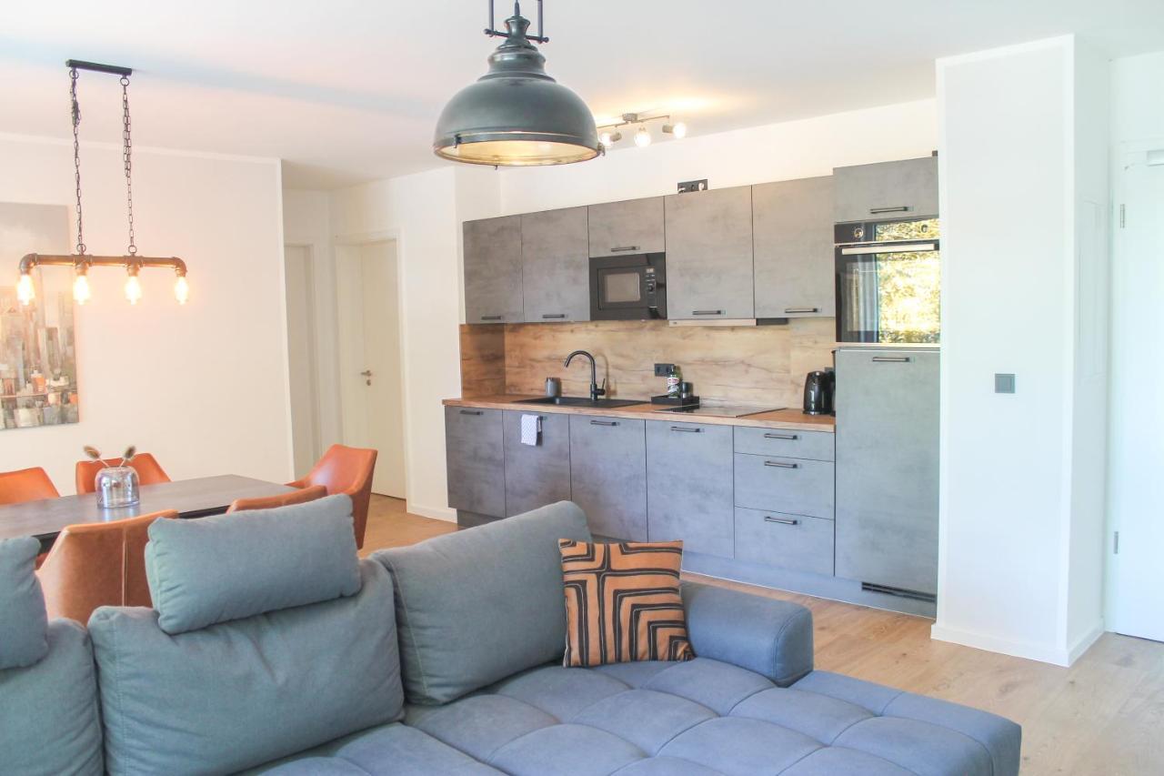 New York Apartment - Fuer Freunde & Familien, Stadtnah, Parkplatz, E-Ladestation, Gitterbox Fuer Fahrraeder, Fitnessstudio, Digitale Gaestemappe Mit Restaurant- Und Unternehmenstipps Koblenz  Eksteriør billede