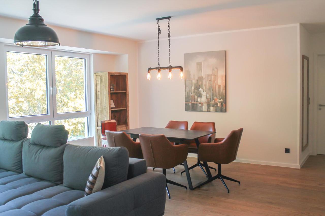 New York Apartment - Fuer Freunde & Familien, Stadtnah, Parkplatz, E-Ladestation, Gitterbox Fuer Fahrraeder, Fitnessstudio, Digitale Gaestemappe Mit Restaurant- Und Unternehmenstipps Koblenz  Eksteriør billede
